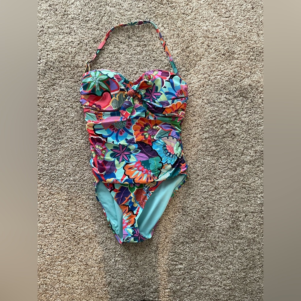 Bleu Rod Beattie floral swimsuit size 6